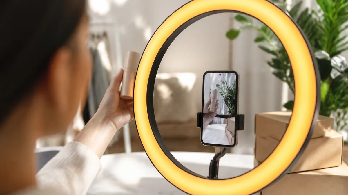AI avatar persona reviewing a TikTok Shop product on a phone screen
